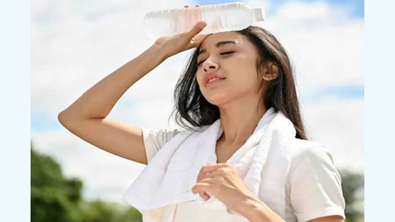 তীব্র গরমে নারীর স্বাস্থ্য সুরক্ষায় করণীয়