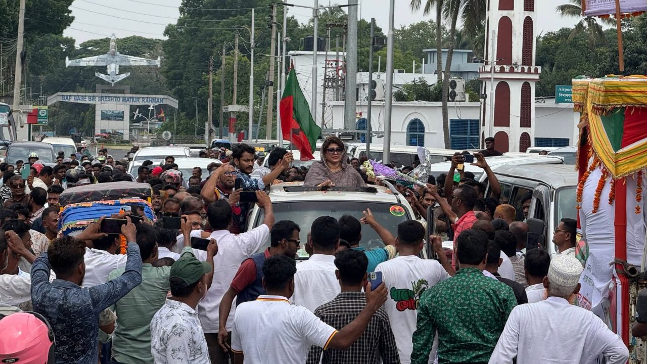 গণ সংবর্ধনায় সিক্ত হলেন সংরক্ষিত নারী আসনের এমপি সাবিরা সুলতানা মুন্নি