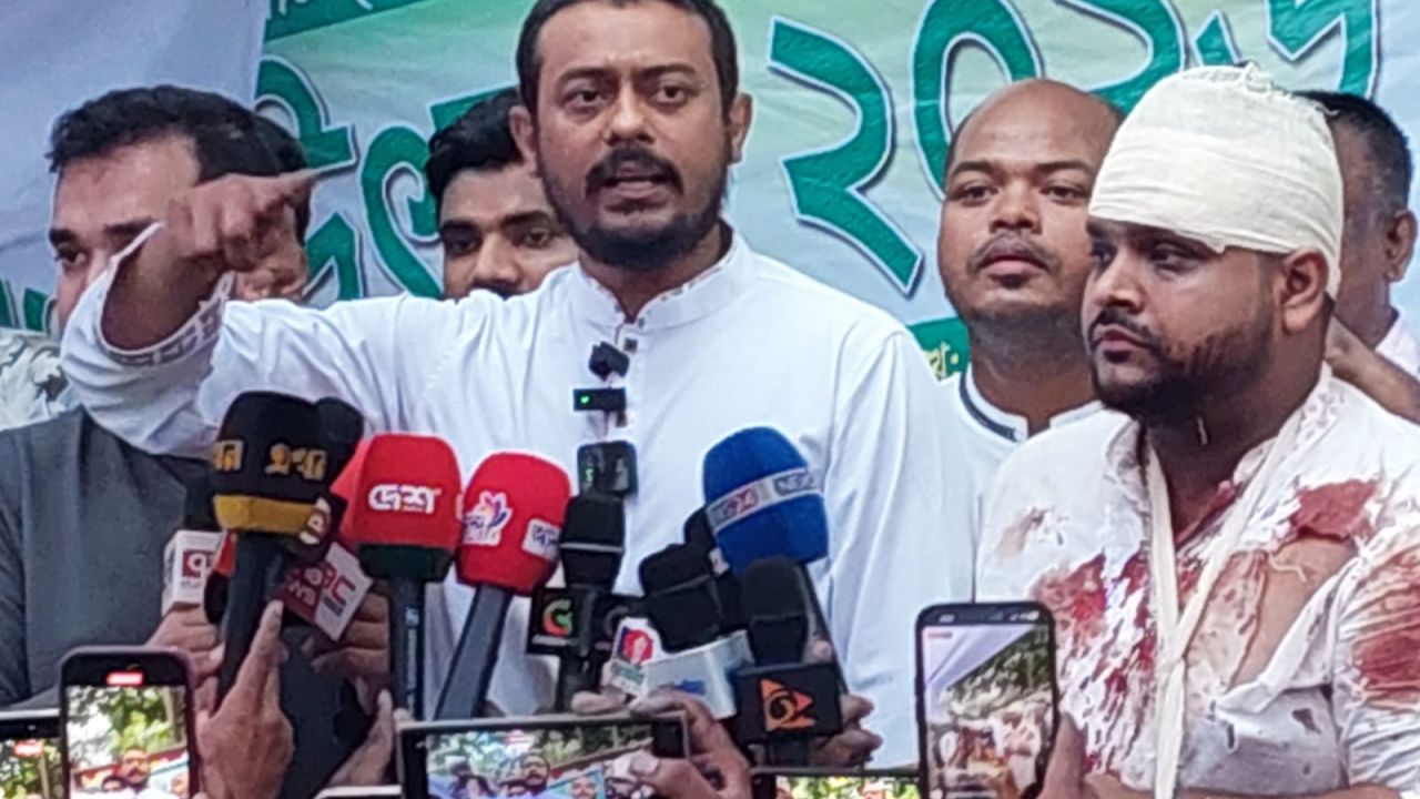 রূপগঞ্জে এনসিপির অনুষ্ঠানে হামলার ঘটনায় মামলা গ্রেফতার ২